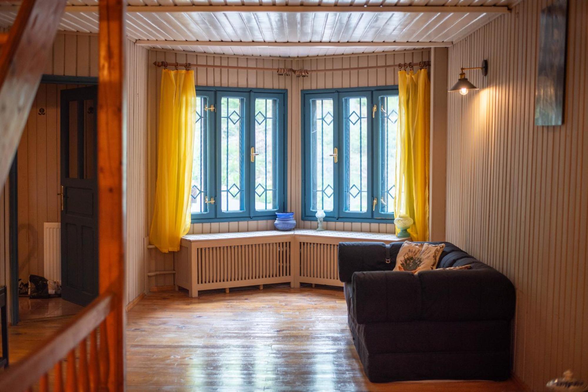 Villa Sara In Sinaia Near Peles & Gondola Экстерьер фото
